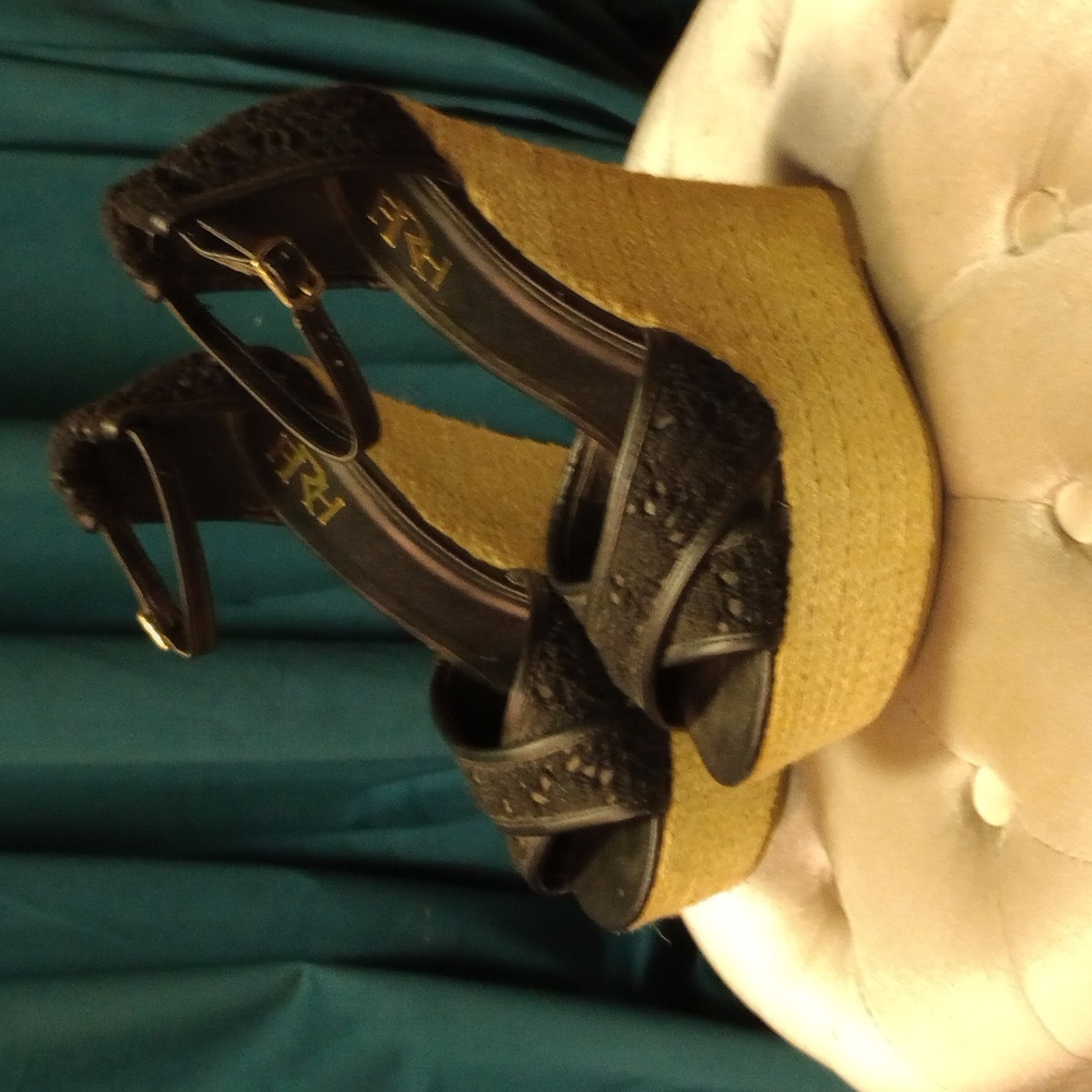 New FRH platform wedge espadrilles